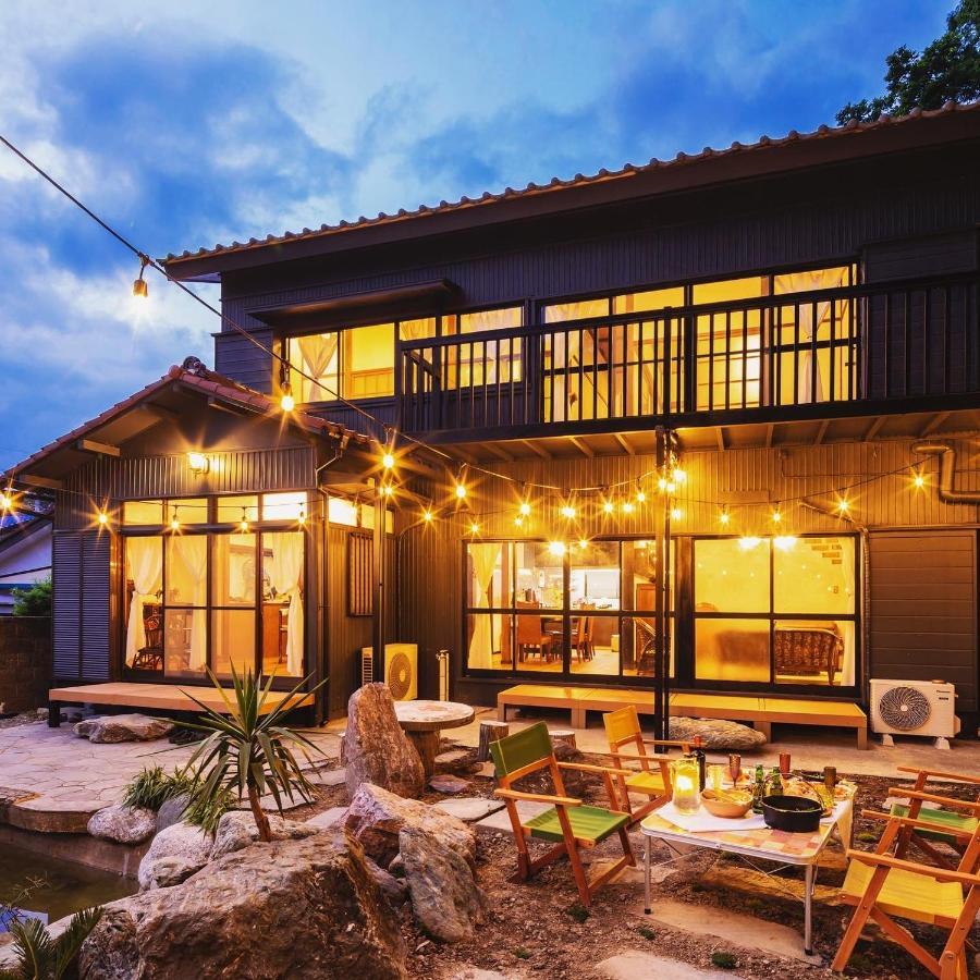 Villa Nostalgiaノスタルジア Yokosuka Esterno foto